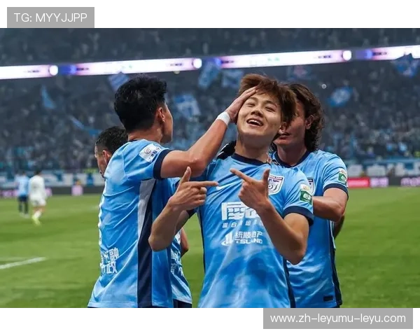 中超焦点战大连英博3球大胜浙江队阿奇姆彭毛伟杰关键进球